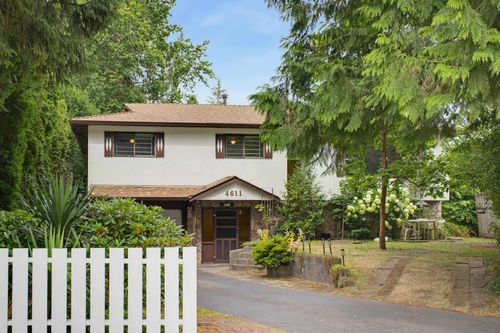 4611 203a Street, Langley, BC, V3A5W2 | Card Image