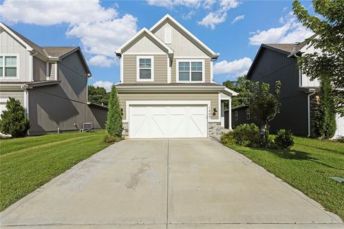 1405 Newport Lane, Raymore, MO, 64083 | Card Image