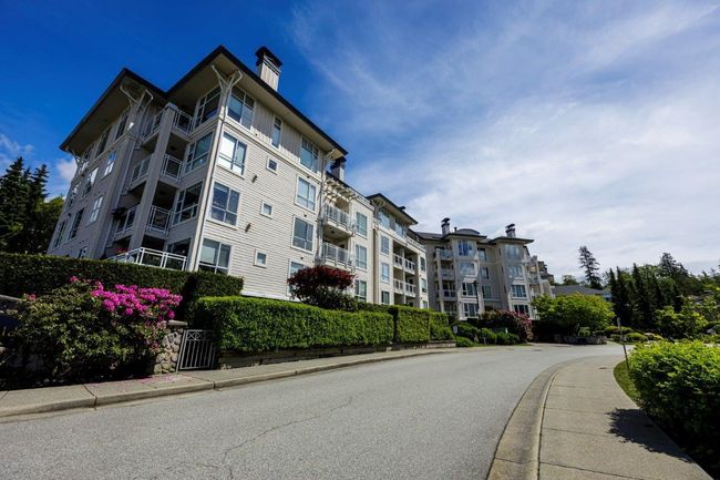 113 - 3608 Deercrest Drive, Condo with 2 bedrooms, 2 bathrooms and 1 parking in North Vancouver BC | Image 33