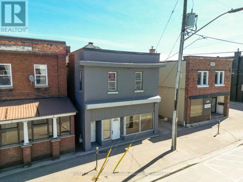 340 Mcintyre St W, North Bay, ON, P1B2Z1 | Card Image