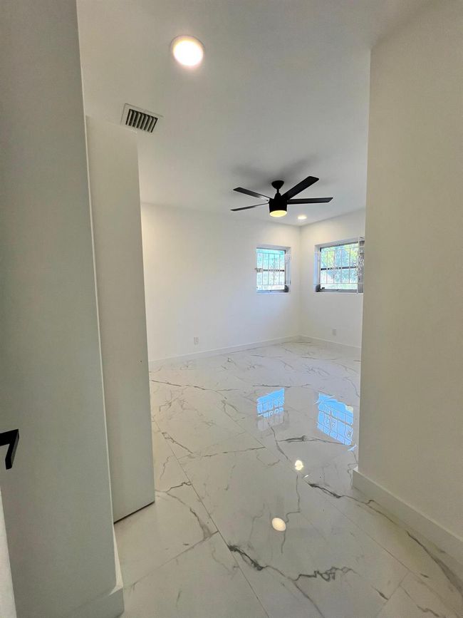 1732 Sw 6 Th St, House other with 4 bedrooms, 3 bathrooms and null parking in OCALA FL | Image 13
