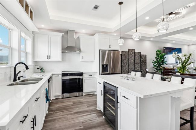 Kitchen | Image 12