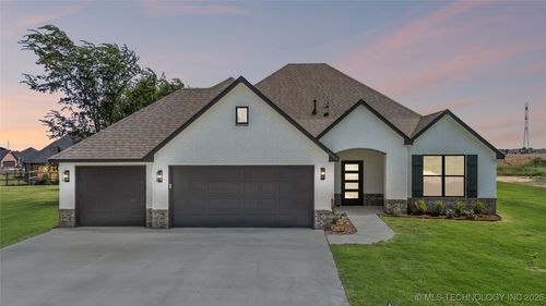 14129 N 54th East Ave, Collinsville, OK, 74021-7449 | Card Image