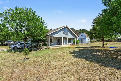 1060 County Road 4360, Decatur, TX, 76234 | Card Image