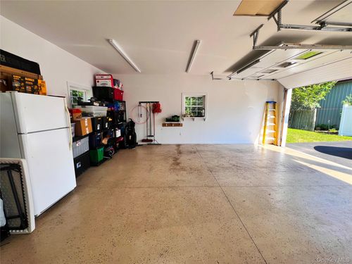 28 Maple St, Cornwall, NY, 12518-1418 | Card Image