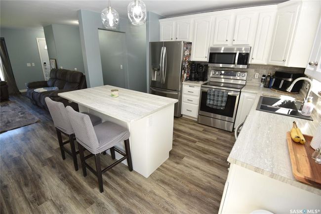 113 6 Th St E, House other with 5 bedrooms, 2 bathrooms and 4 parking in Nipawin SK | Image 10