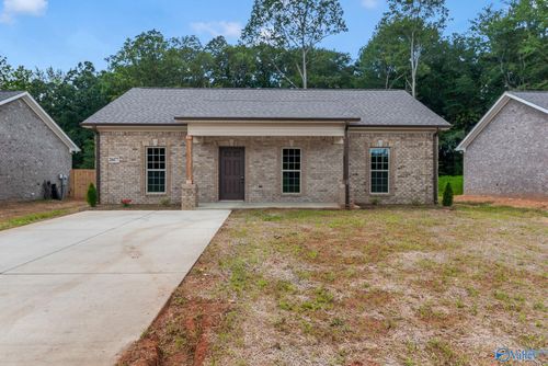 20501 Poff Ln, Athens, AL, 35614-5743 | Card Image