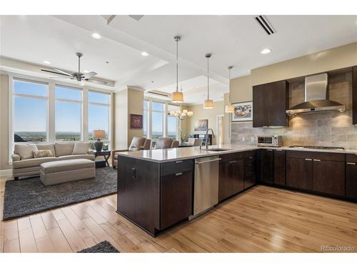 912-2-7600 Landmark Way, Greenwood Village, CO, 80111-1961 | Card Image