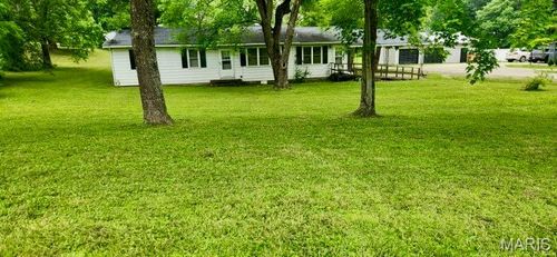 19225 Goldfinch Dr, Marble Hill, MO, 63764-5805 | Card Image