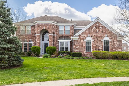 3851 Meadow Side Ct, Zionsville, IN, 46077-7810 | Card Image