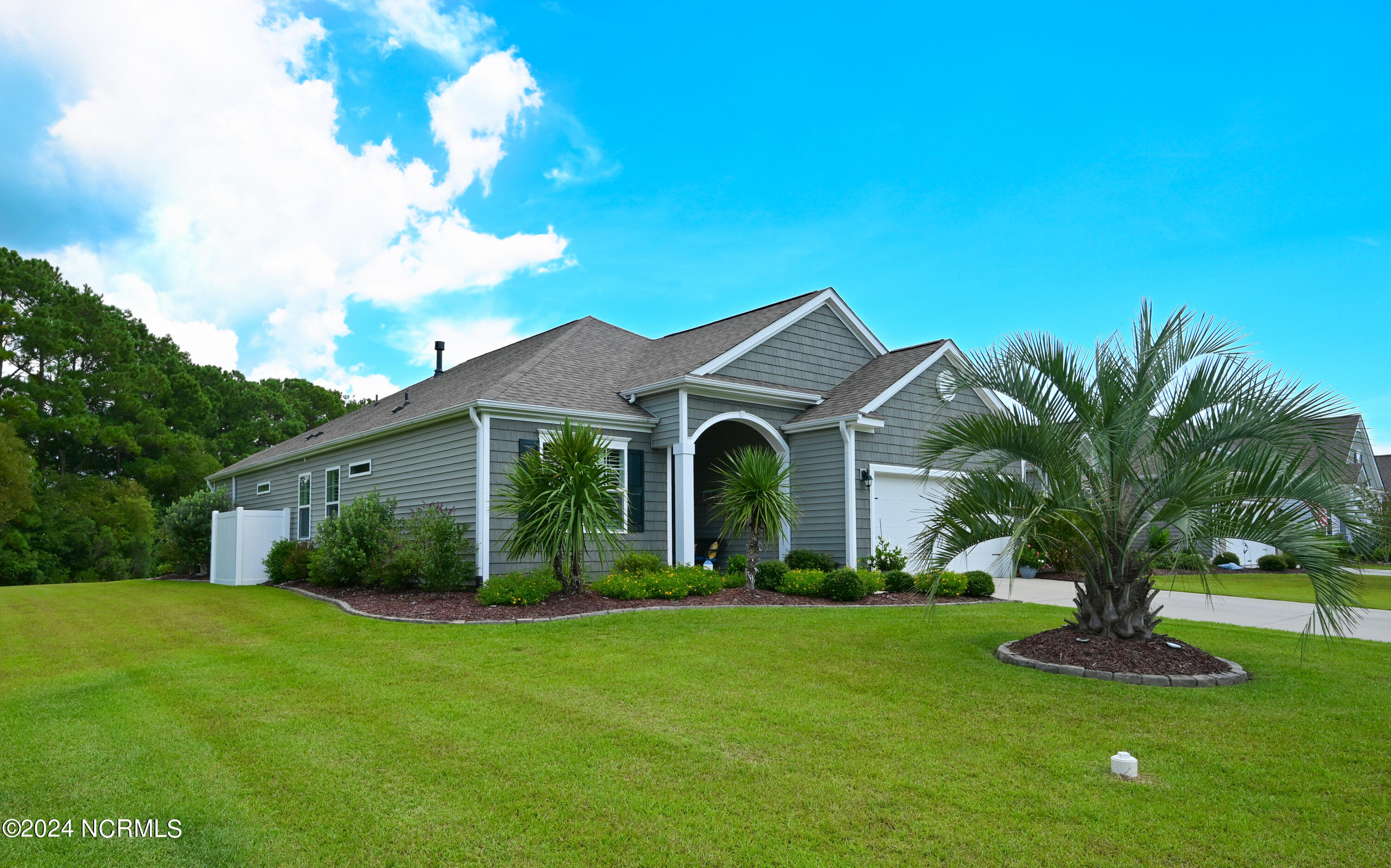 Calabash Lakes Blvd, Carolina Shores, NC 28467