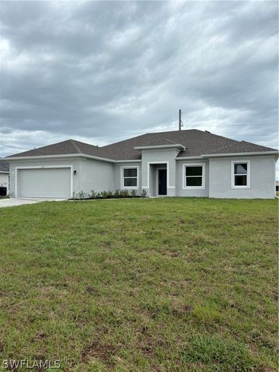 1727 Nw 24th Place, House other with 4 bedrooms, 3 bathrooms and null parking in Cape Coral FL | Image 2