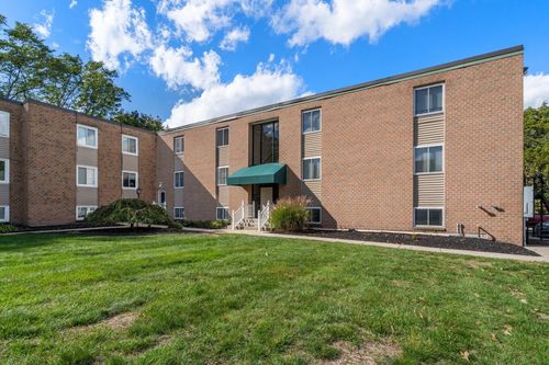 18-2 Main St, Albion, RI, 02802 | Card Image
