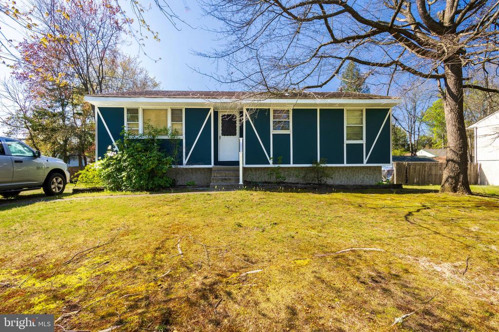 Walnut Ave, Berlin, NJ 08009