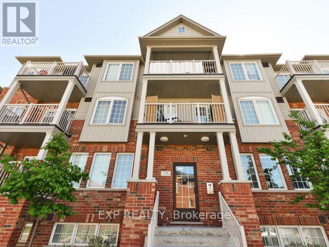 Residential in Toronto (Humberlea-Pelmo Park) 2
