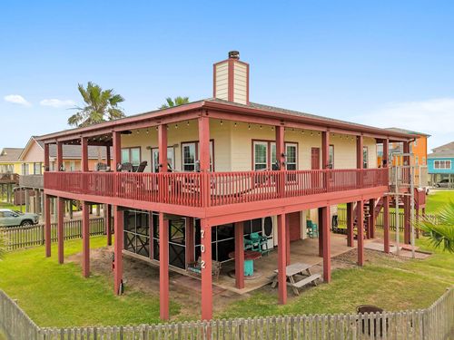 702 Surf Dr, Surfside Beach, TX, 77541-9143 | Card Image
