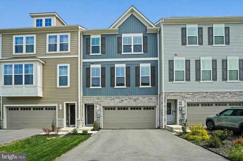 23 Burlwood Dr, MILLERSVILLE, MD, 21108-1806 | Card Image