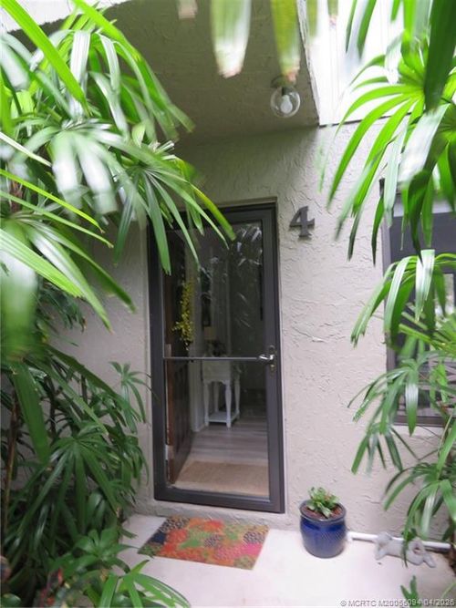 6-4-800 Nw Fork Rd, Stuart, FL, 34994-8911 | Card Image