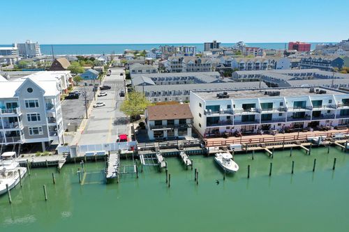 401 13th St, OCEAN CITY, MD, 21842-5509 | Card Image