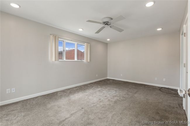 1407 Slate Run Rd, Home with 3 bedrooms, 3 bathrooms and null parking in New Albany IN | Image 49