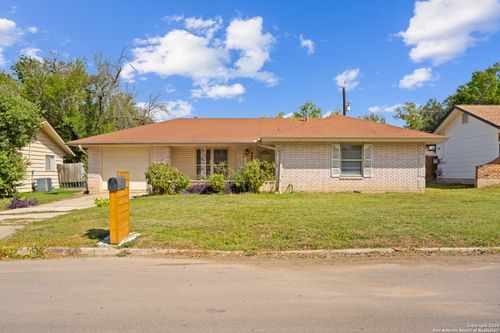 4427 First View Dr, San Antonio, TX, 78217-3635 | Card Image