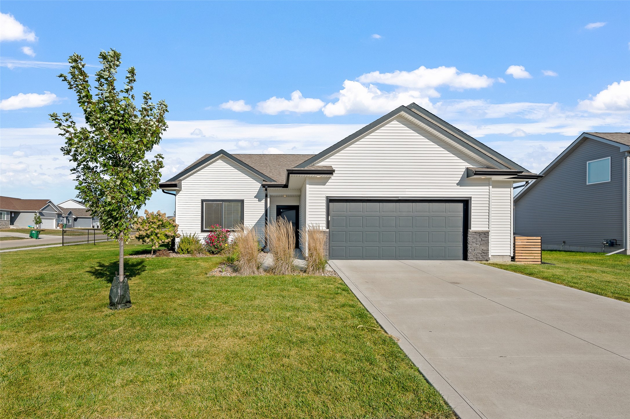 Walnut Dr, Norwalk, IA 50211