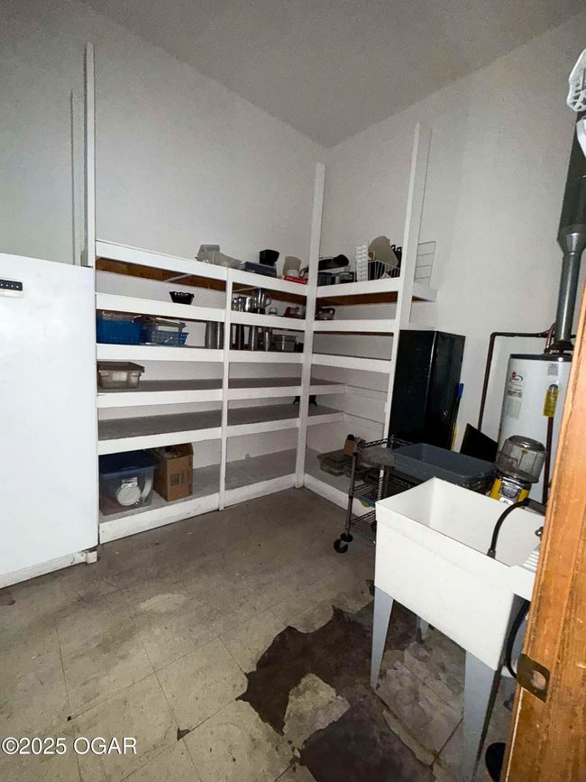 622 6 Th St, Home with 0 bedrooms, 0 bathrooms and null parking in Oswego KS | Image 15