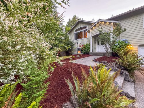 6337 Se Heather Ln, Port Orchard, WA, 98366-8605 | Card Image