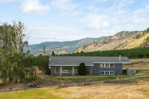 32026 Highway 97, Tonasket, WA, 98855-9206 | Card Image