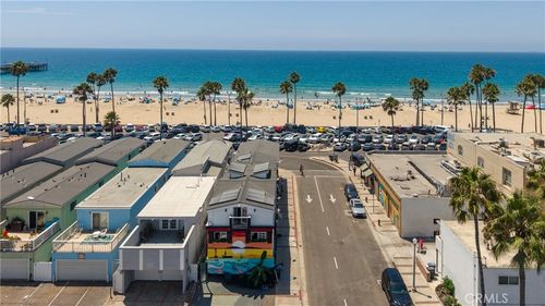 b-2214 W Oceanfront, Newport Beach, CA, 92663-4305 | Card Image