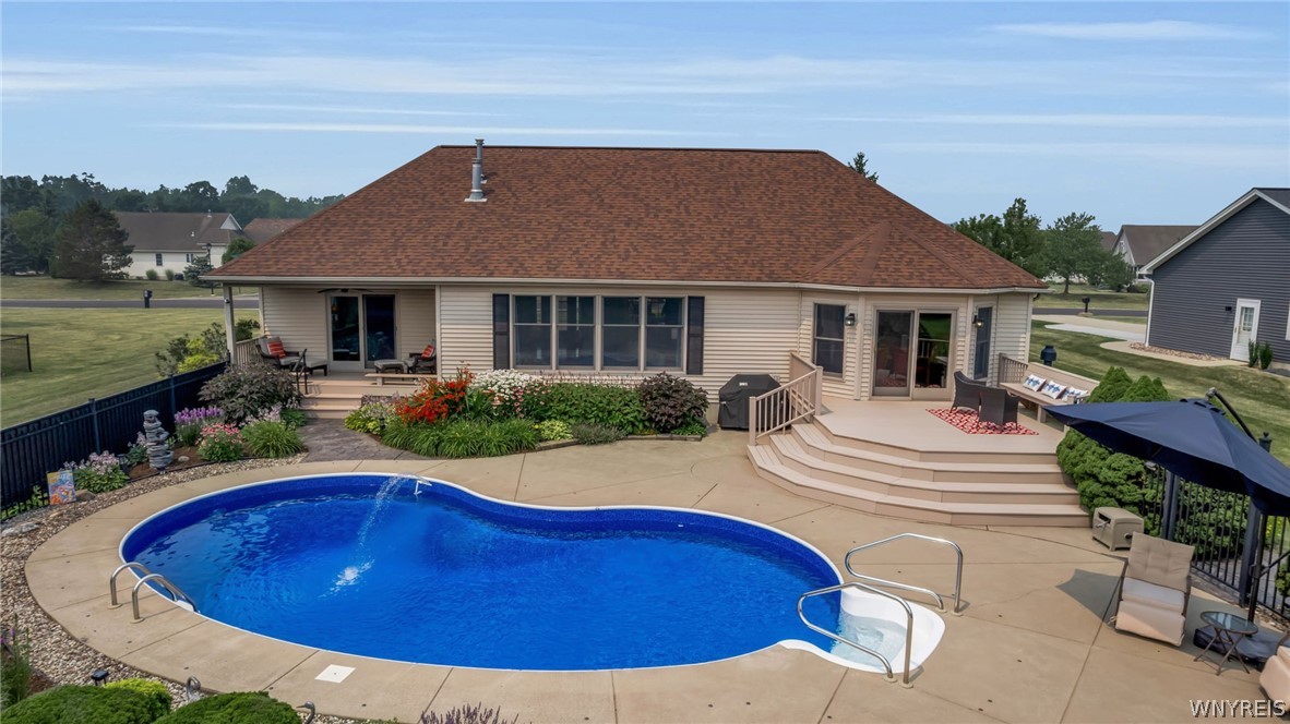 Residential in Wheatfield 4