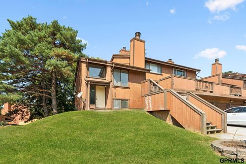 7168 N 78th Ct, Omaha, NE, 68122-1434 | Card Image