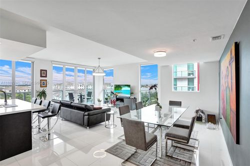 apt-604-7825 Nw 107th Ave, Doral, FL, 33178-4438 | Card Image