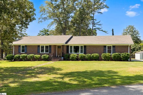 1 Dickens Ln, Taylors, SC, 29687-3822 | Card Image