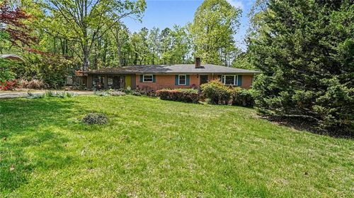 133 Circle Dr, Thomasville, NC, 27360-2608 | Card Image