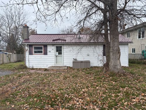 {{alt}} | Card Image