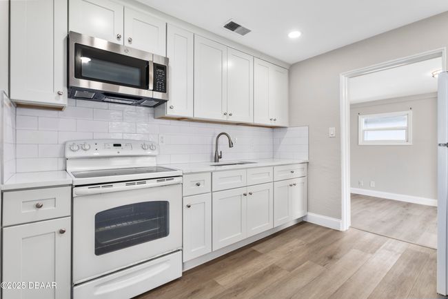 2524 Anastasia Dr, House other with 3 bedrooms, 2 bathrooms and null parking in SOUTH DAYTONA FL | Image 10