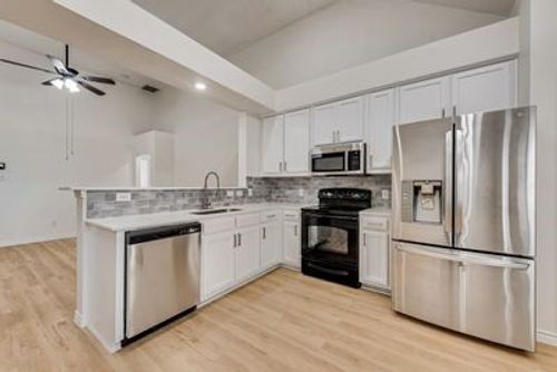 205 Tonto St, Aubrey, TX, 76227-2350 | Card Image