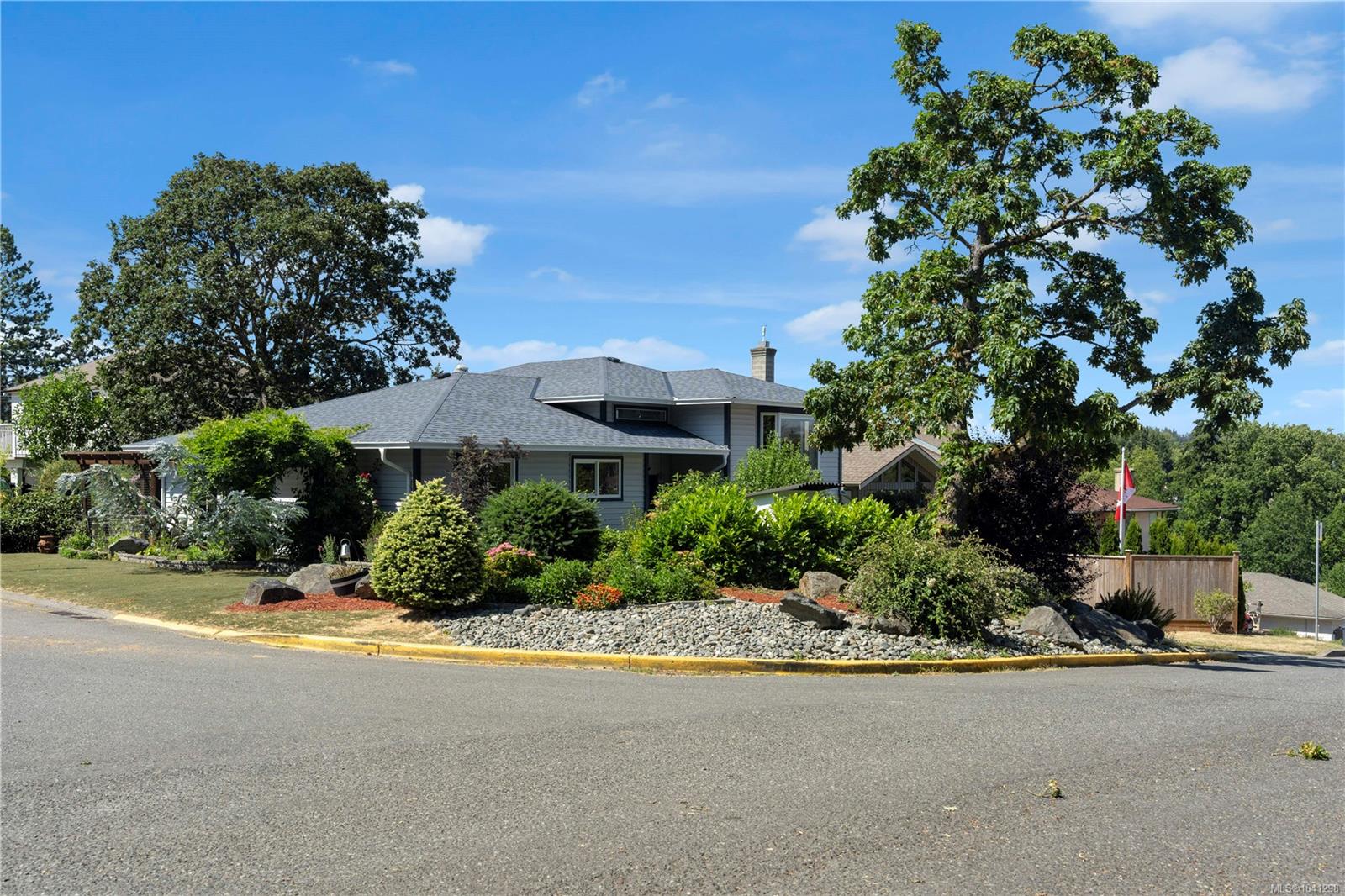 Residential in Esquimalt 5