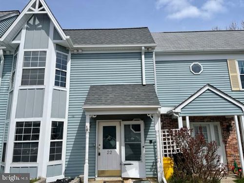 22 Anderson Ct, East Brunswick, NJ, 08816-5604 | Card Image