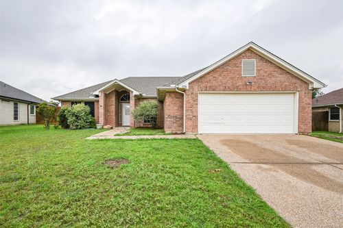 1136 Park Gln, Crowley, TX, 76036-3416 | Card Image