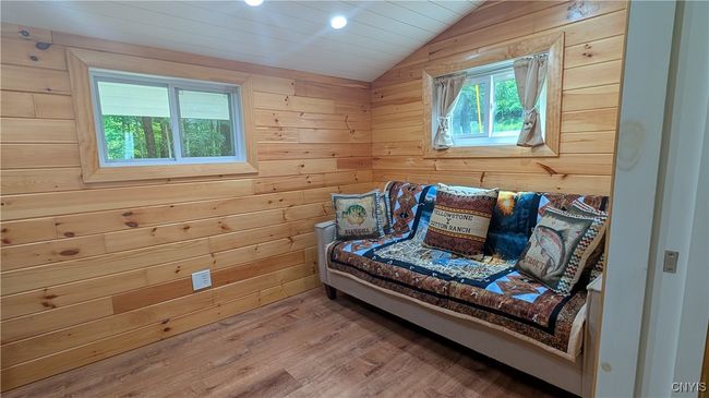 Study or first fl bedroom | Image 21