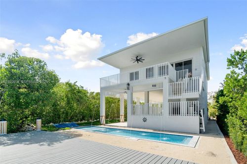 862 Cardinal Ln, Key Largo, FL, 33037-4650 | Card Image