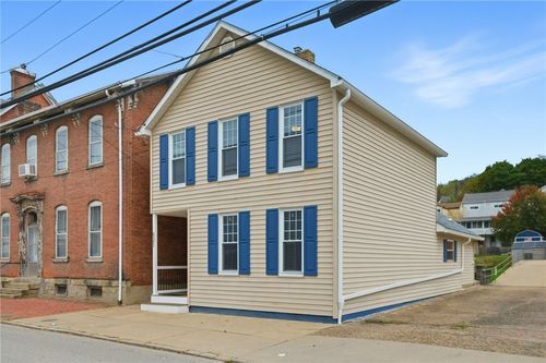 521 High St, Freeport, PA, 16229-1221 | Card Image