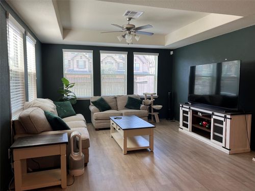 8315 Columbia Forest Dr, Houston, TX, 77095-1477 | Card Image