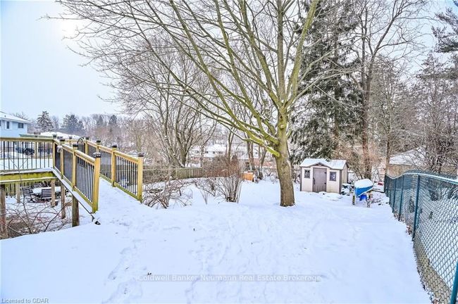 18 Crestwood Dr, House other with 3 bedrooms, 2 bathrooms and 4 parking in Cambridge ON | Image 40