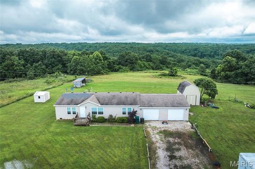 24660 Rolling Hills Ln, Richland, MO, 65556-7653 | Card Image