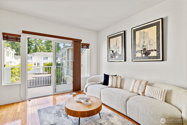 11-2 - 11864 Ne 162 Nd Ln, Townhouse with 2 bedrooms, 3 bathrooms and 2 parking in Bothell WA | Image 5