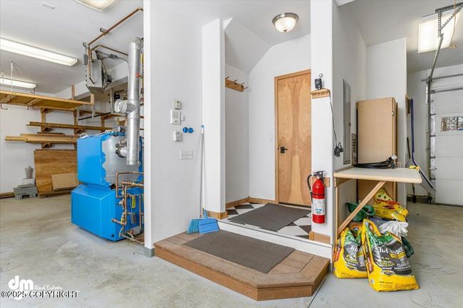 99 Garage | Image 100