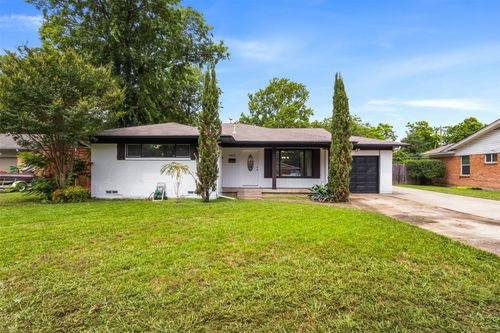 2925 Old Orchard Rd, Garland, TX, 75041-2940 | Card Image
